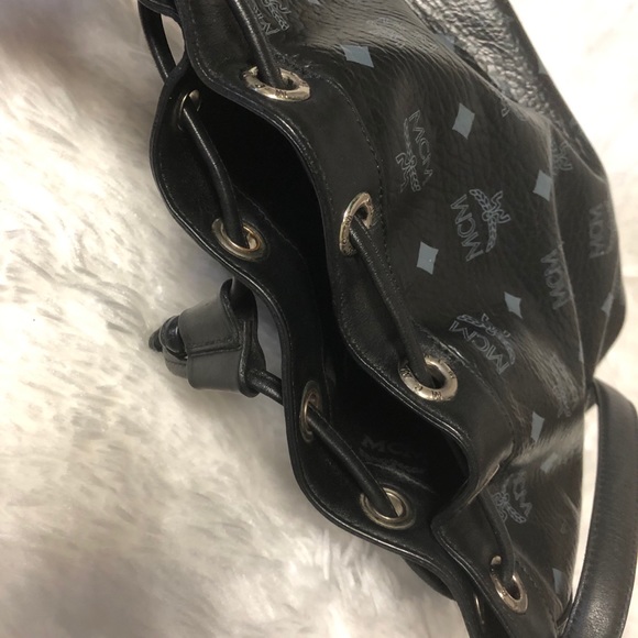 Authentic MCM Drawstring Bucket Bag - Picture 4 of 16